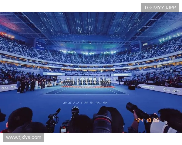 2025年网球赛季精彩纷呈 新星崭露头角 传奇选手再度归来 2025年网球赛季精彩纷呈 新星崭露头角 传奇选手再度归来