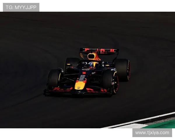 红牛车队战略受质疑维斯塔潘回应赛季统治力下滑原因