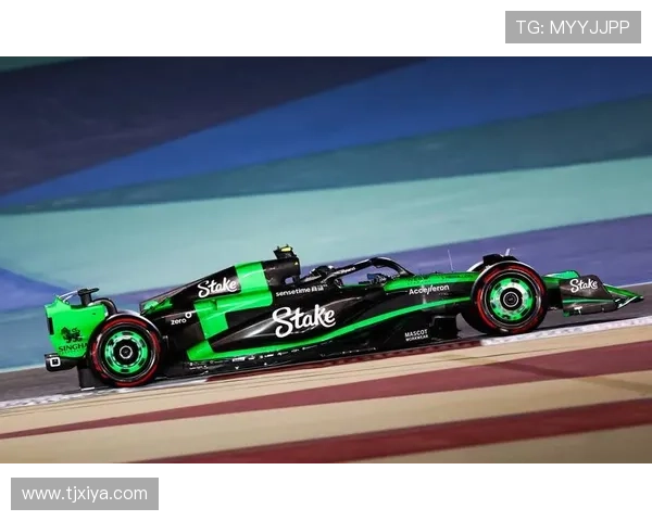 F1车手们在新赛季的备战中展现出强烈竞争力 未来赛事充满悬念