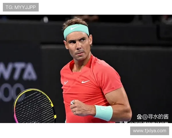 世界网球公开赛激战正酣 纳达尔苦战晋级四强 费德勒再度落败引发关注 世界网球公开赛激战正酣 纳达尔苦战晋级四强 费德勒再度落败引发关注