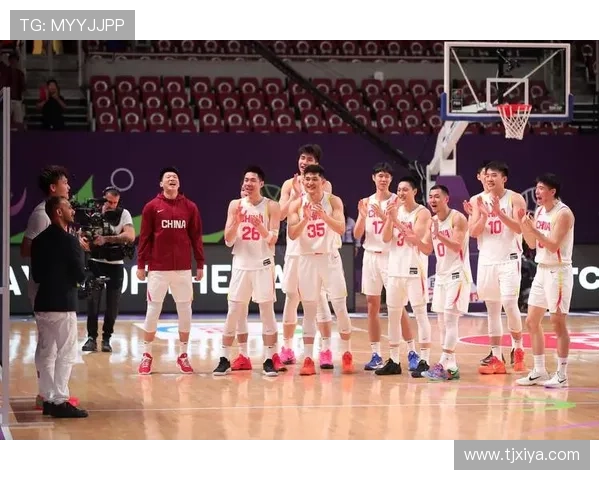 中国男篮击败菲律宾晋级亚洲杯四强 赛后球员表示全力以赴迎战下一场 中国男篮击败菲律宾晋级亚洲杯四强 赛后球员表示全力以赴迎战下一场