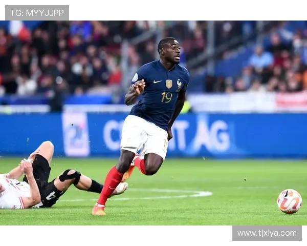 欧洲豪门转会风云再起多名国脚冬窗动向引发热议关注度持续攀升潮 欧洲豪门转会风云再起多名国脚冬窗动向引发热议关注度持续攀升潮